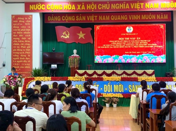 Công đoàn cơ sở phường Tân Tiến phối hợp Cụm thi đua số 17 tổ chức Hội thi Nấu ăn chào mừng kỷ niệm 95 năm Ngày thành lập Công đoàn Việt Nam (28/7/1929 - 28/7/2024); 120 năm Ngày thành lập tỉnh Đắk Lắk (24/11/1904 - 24/11/2024); 120 năm Buôn Ma Thuột hình thành và phát triển (22/11/1904 - 22/11/2024)